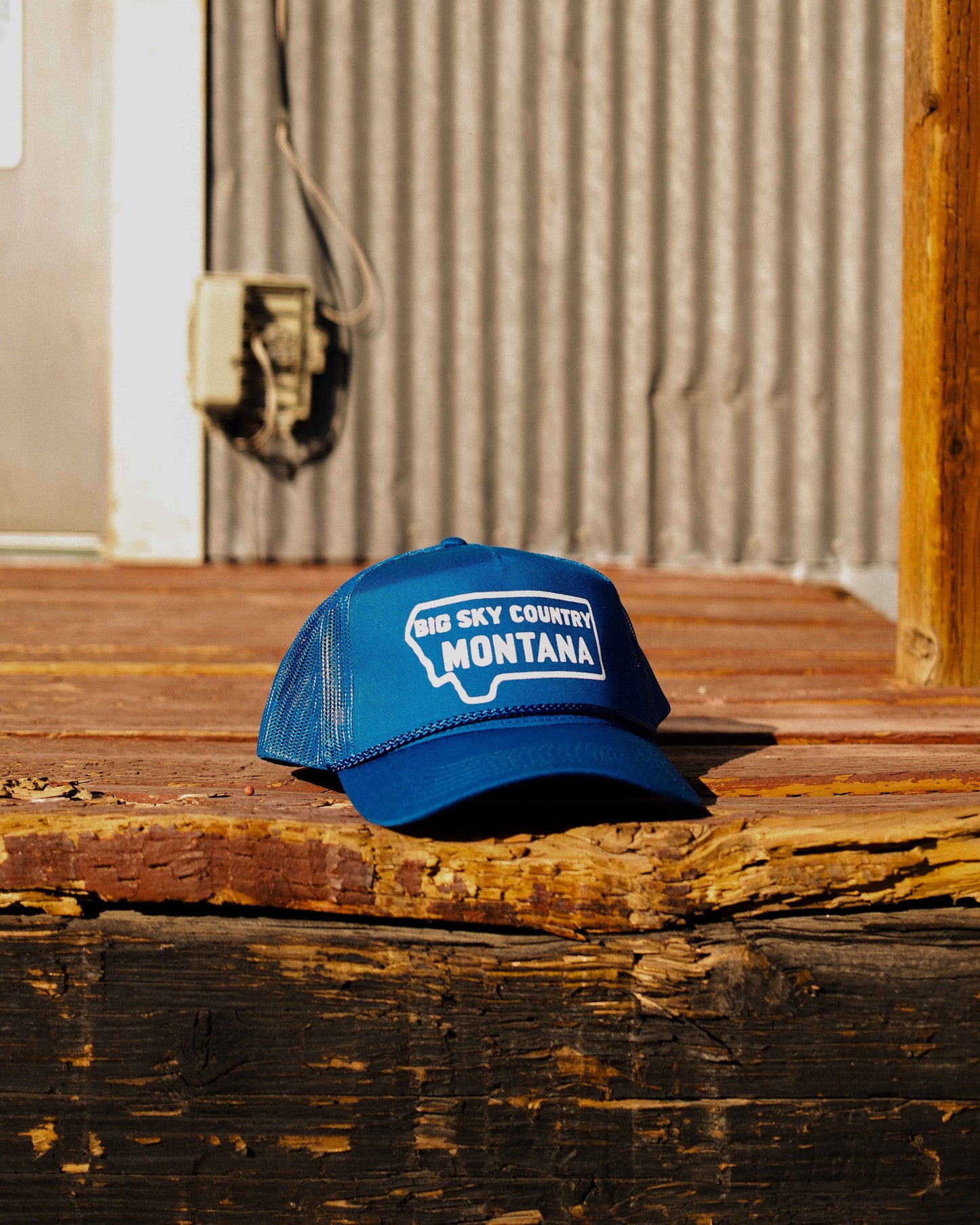 MONTANA FIVE-PANEL TRUCKER HAT